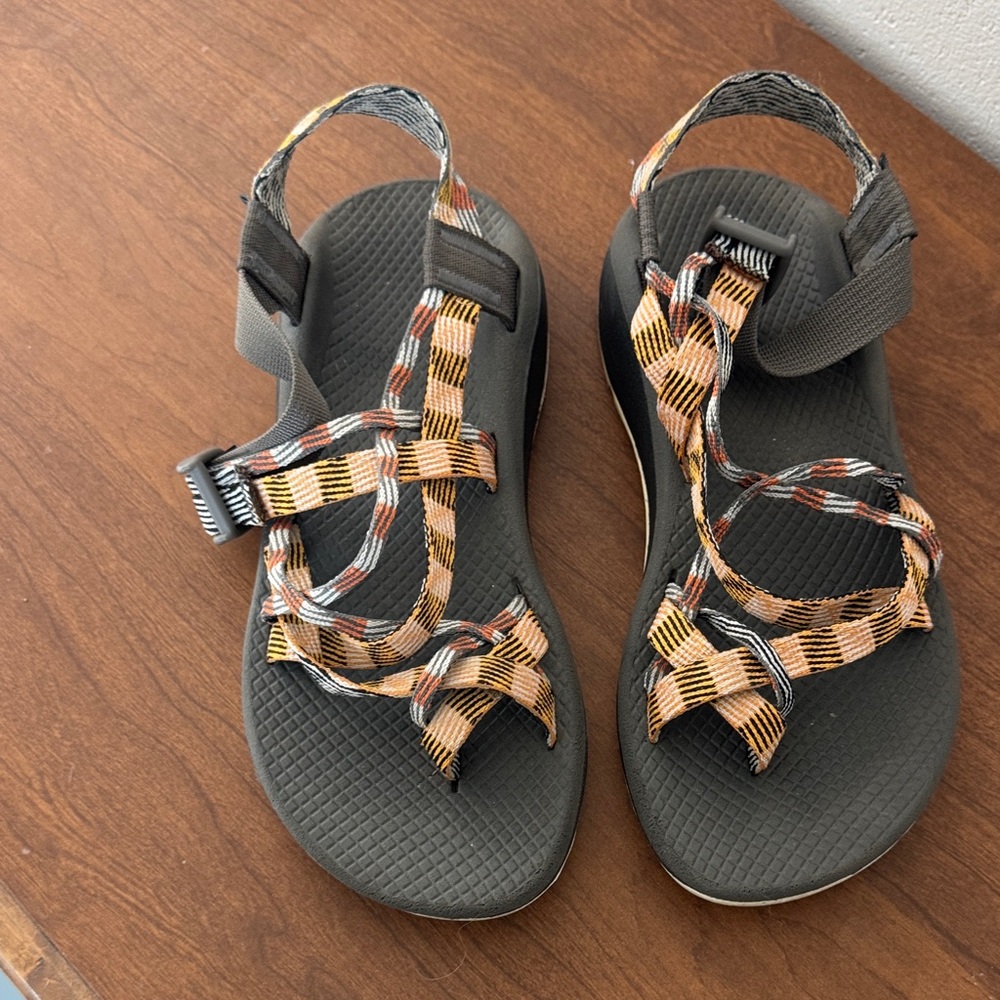Outdoor Women’s Sport Sandals - Multicolor Straps on Gray Footbed